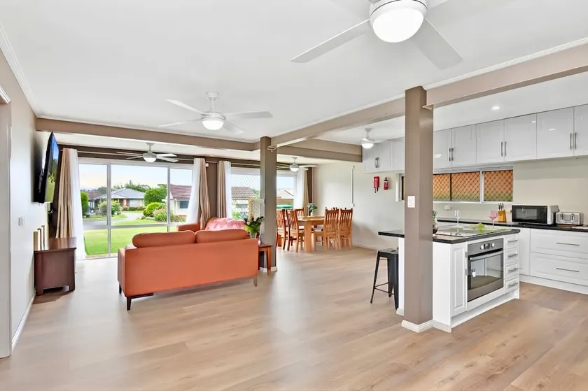 Family Retreat, Pool, Sleeps 8, Hunter Valley - Image 1