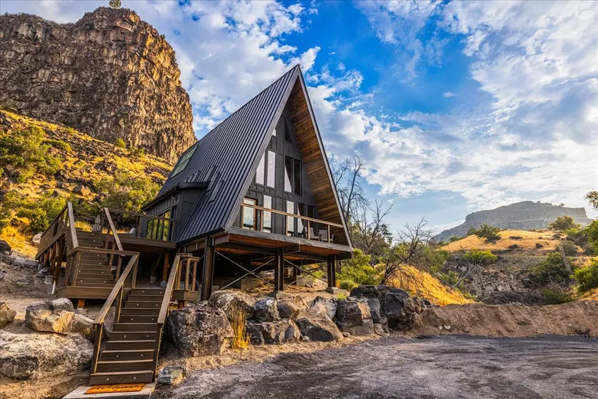 The Perrine Hideaway/ Lux Aframe - Image 1