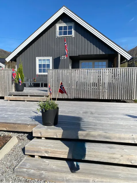 Cozy little house for rent. - Image 1