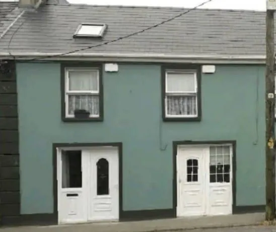 The doggy stop Air bnb - Image 1