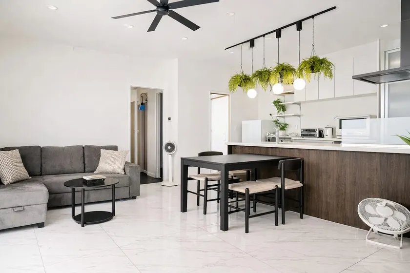 Brand new house mins from Kadena Gate2, Koza - Image 1