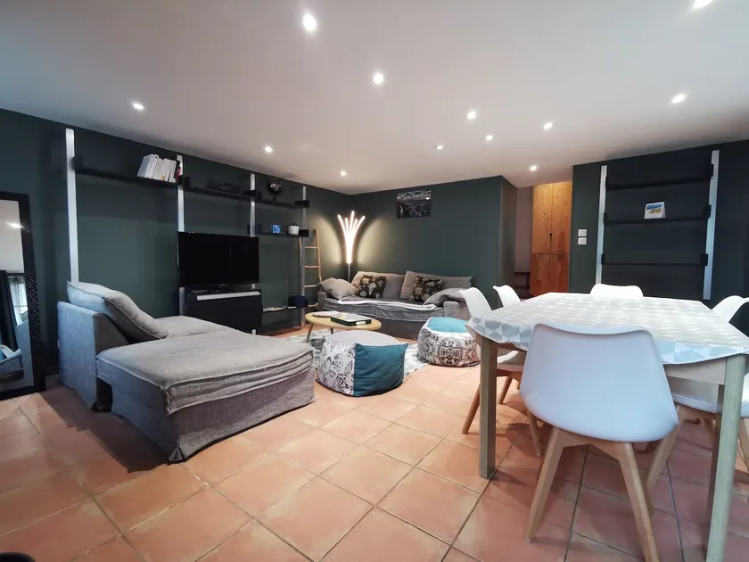 90 m2 house in the heart of the city center - Image 1