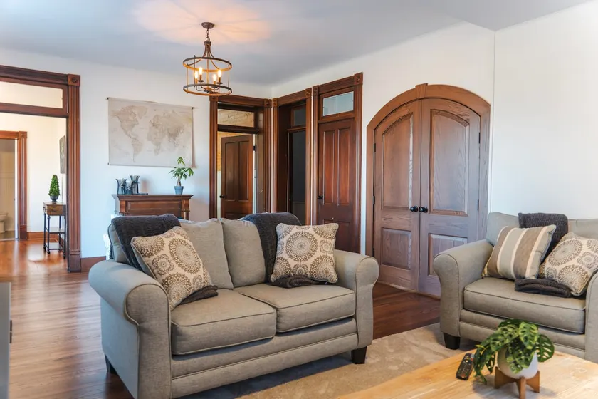 Pony Creek Cottage - Image 1