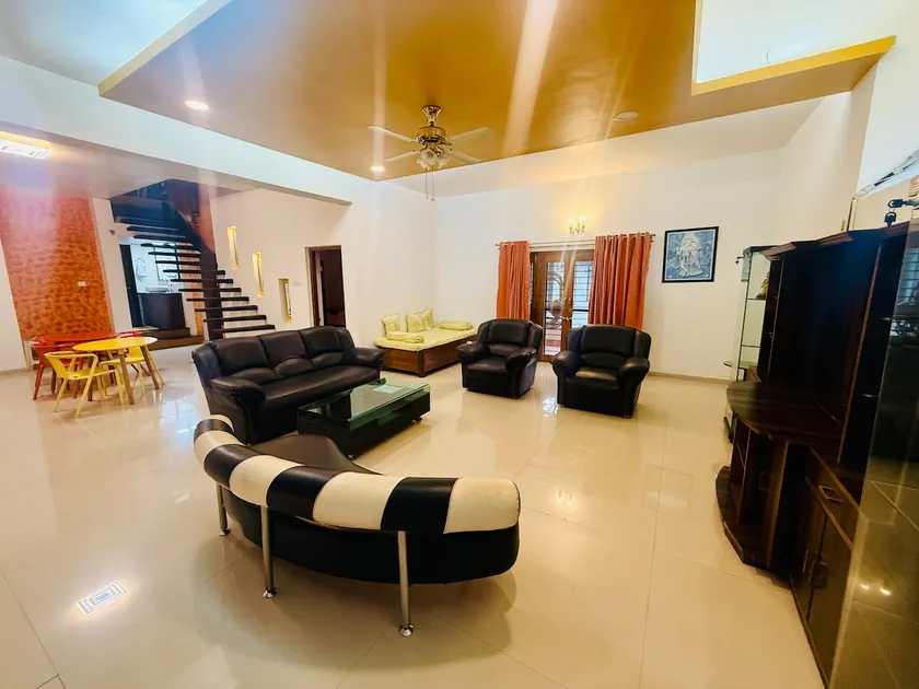 Navyug Home|4BHK Villa|Nashik|Spacious, Parking - Image 1