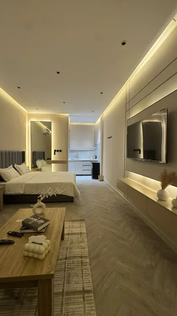 Studio with luxurious design and smart entry - Image 1