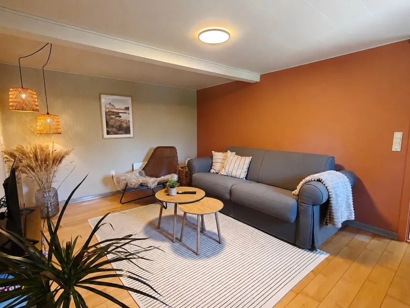 Rural guesthouse with private courtyard near Ringkøbing - Image 1