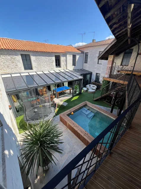 Beautiful, comfortable villa close to beaches - Image 1