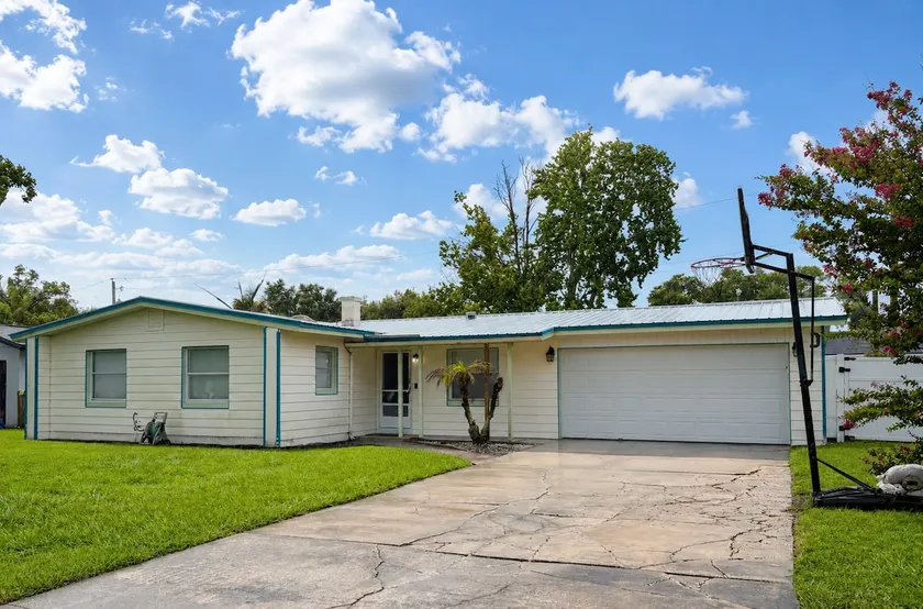 The Canopy on Periwinkle- A Home Away From Home - Image 1