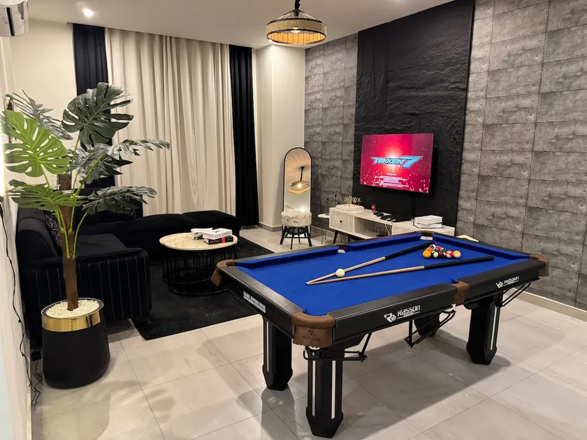 SkyParkOne | Spacious 2BR | Pool Table + PS4 - Image 1