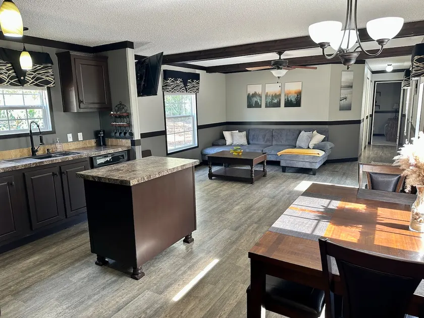The Lakehouse - Image 1
