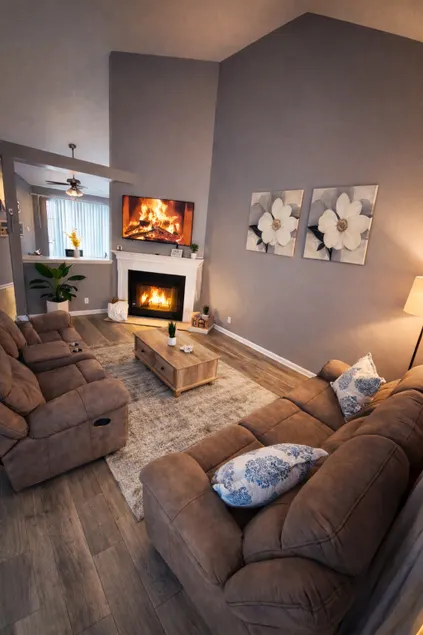 Heart of Clarksville Hideaway - Image 1