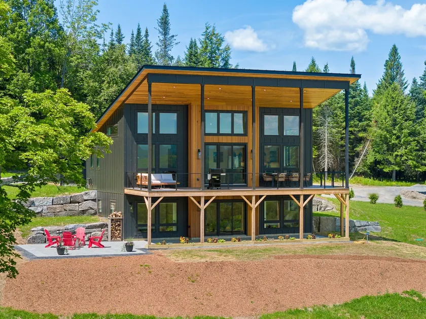 Luxury NEK 100 Acre Retreat, Views, VAST & Skiing - Image 1