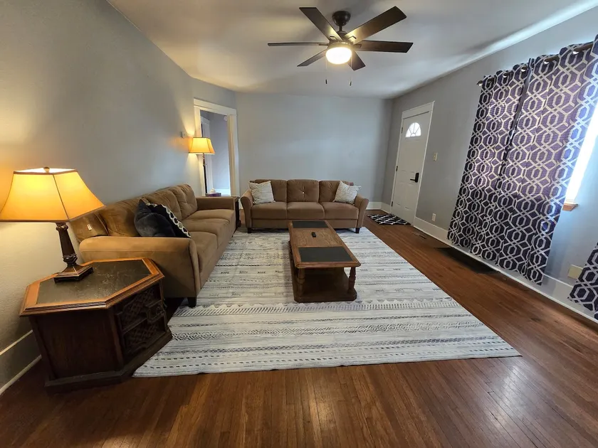 Frank's Place - Image 1
