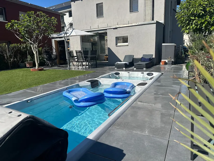 Skiing & Hiking | Jewel with Pool and Jacuzzi - Image 1