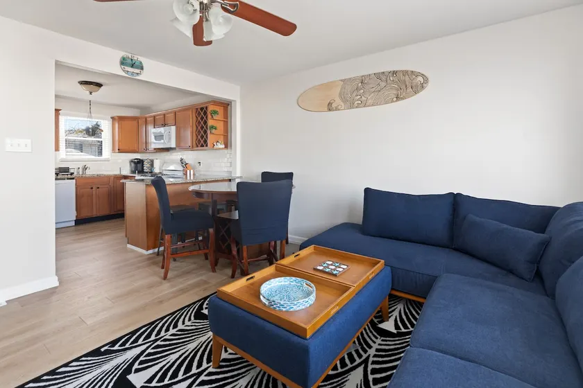 Cape May Master Spa Oasis, Sleeps 10 - Image 1