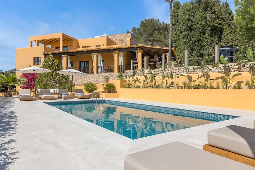 Seaview | 5 min Ibiza City | Swimmingpool | Gym - Image 1