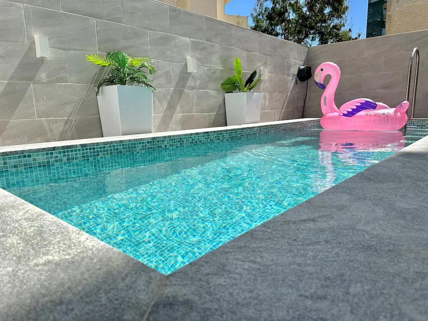 Private Pool Flat Near Valletta - Image 1