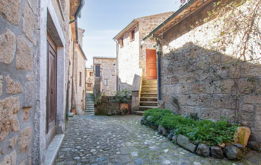 1 Bedroom Beautiful Apartment In Sorano - Image 1