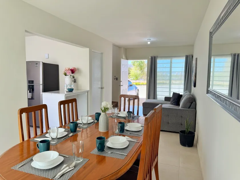 3-Bedroom House with Air Conditioning - We Issue Invoices - Image 1