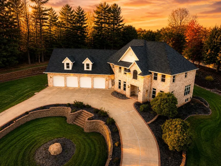 Touchdown Retreat | Indoor Pool, Hot Tub & Games! - Image 1