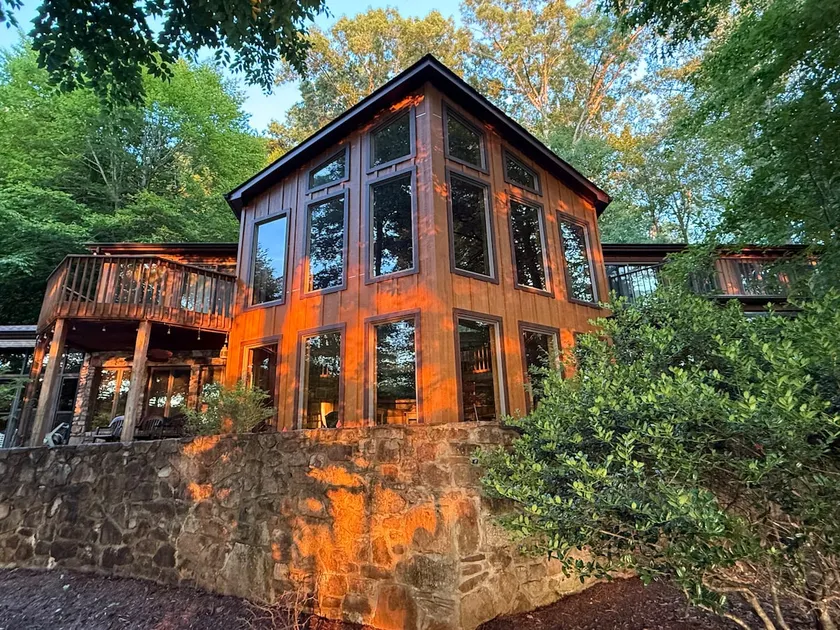 Lakefront 5BR | Dock, Beach, Hot Tub | Pets ok - Image 1