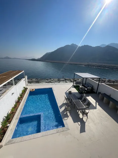 Al Dana Vitamin Sea Villa - Image 1
