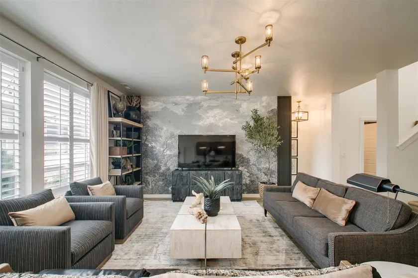 Luxury Retreat. Gym. Family Friendly. Bedroom TV's - Image 1