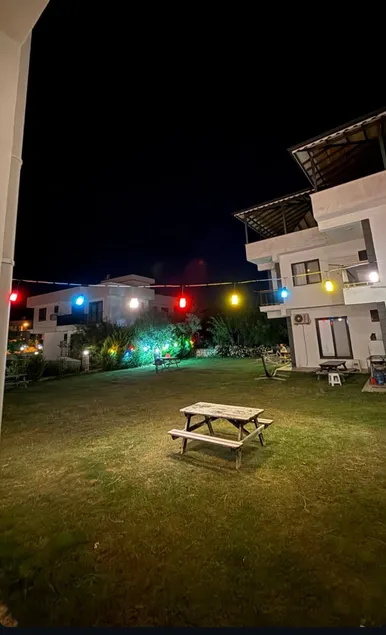 Apartment with sea view and garden in Ören - Image 1