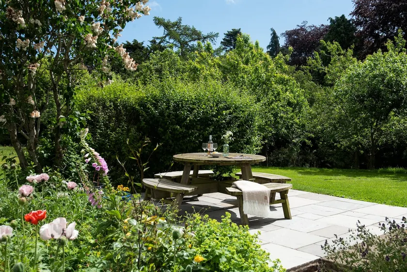 Orchard Cottage - Image 1