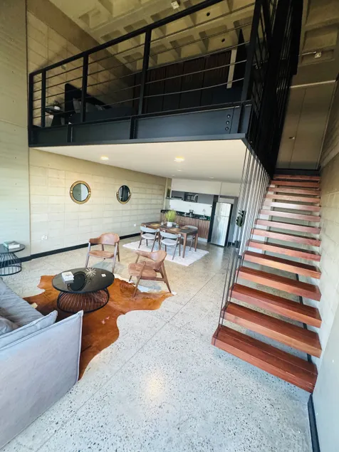 Beautiful Loft / Roof Top - Image 1