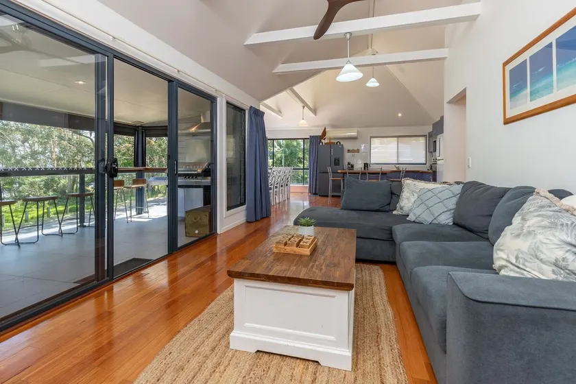 Le Norfolk - Pacific Palms Holidays - Image 1