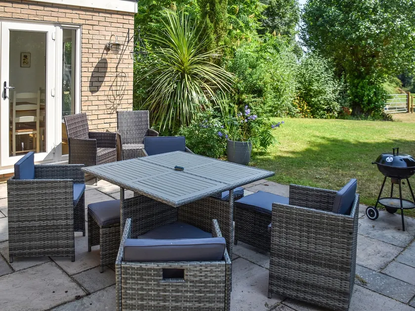 Landhaus mit Garten und Grill | Flussblick - Image 1