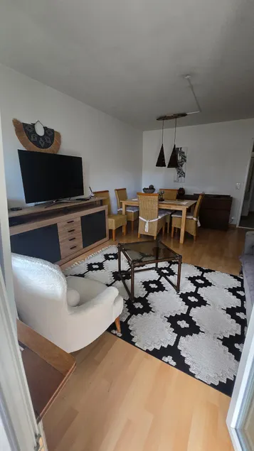COZY HOME - Image 1