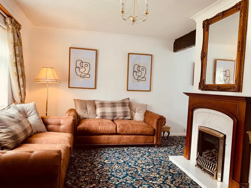 Home like 3 bed house Sheffield - Image 1