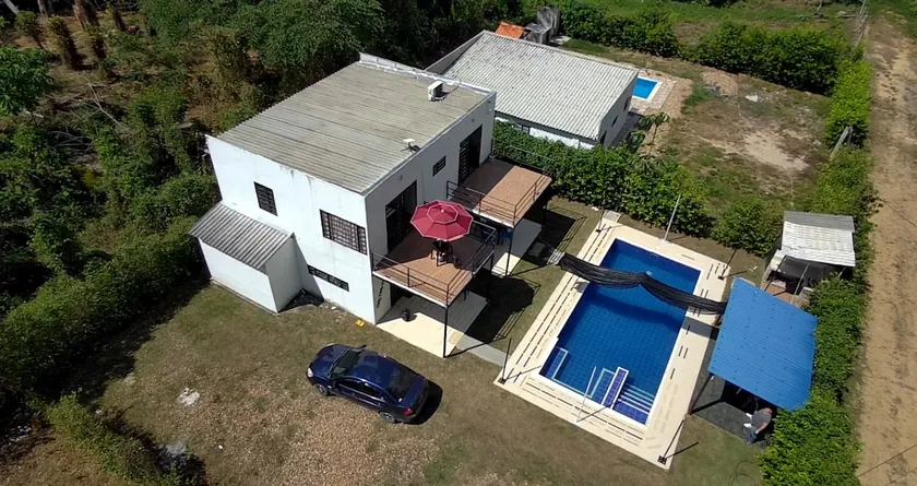 Private country house, Carmen 10 minutes from town. - Image 1