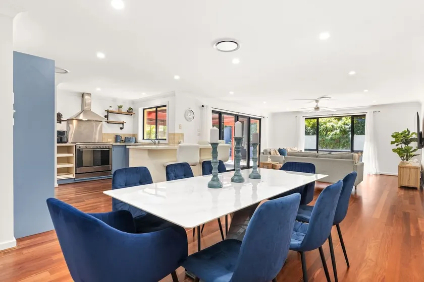Topsy Turvey by Experience Jervis Bay - Image 1