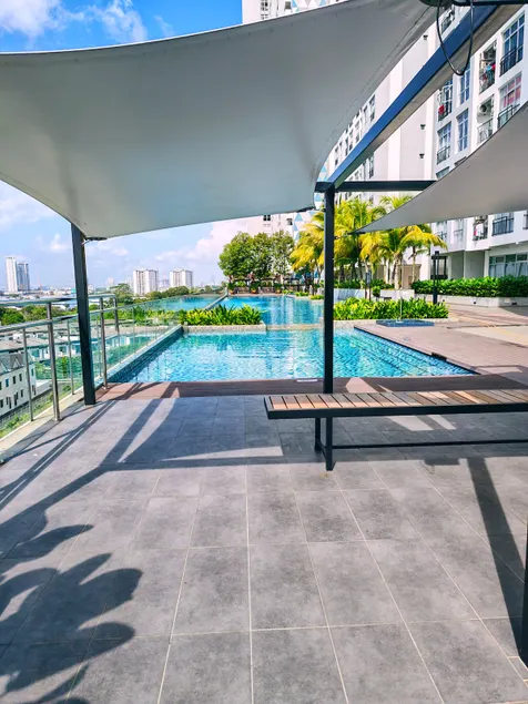 WhiteSpace Haven at Bandar Seri Alam with Netflix and 2 Bedroom - Image 1