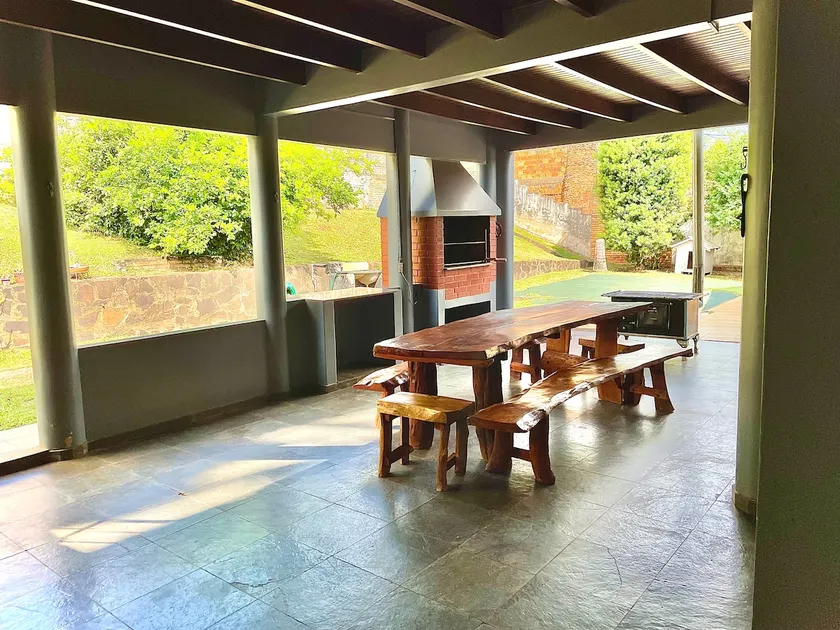 Spacious Private House with Quincho and Large Patio - Image 1