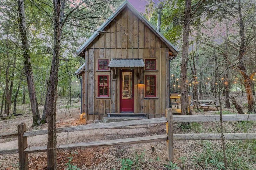 Peaceful Cabin Retreat on 7 acres. - Image 1