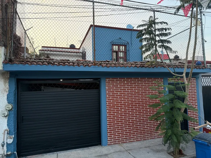 Grandma's house - Image 1