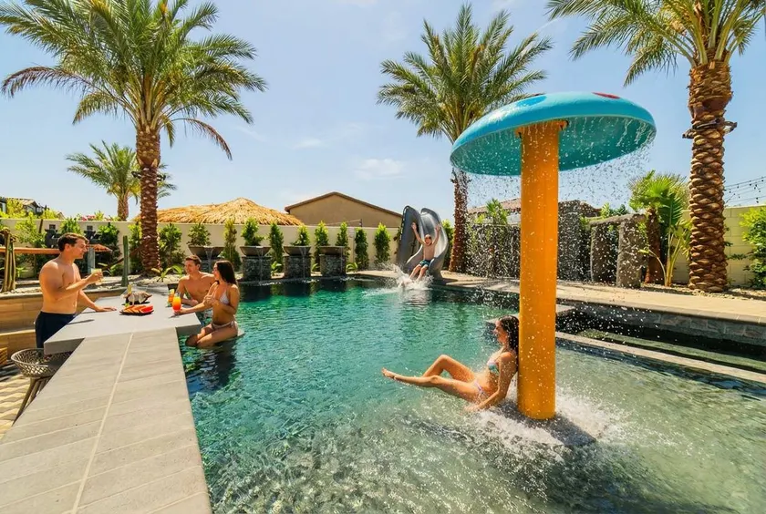 Sol y Luna - 7 bedrooms 9 beds, sleep 14 - Image 1