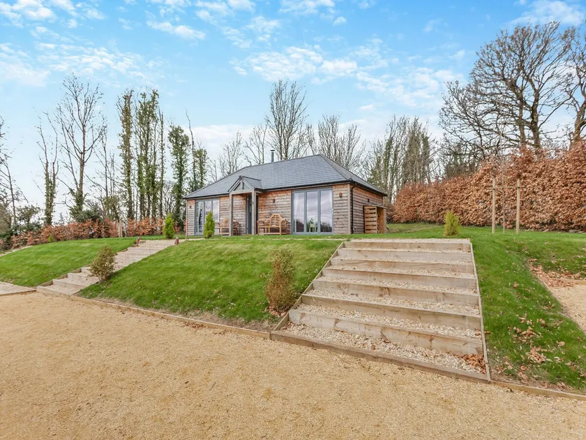 The Lodge at Edenbridge - Image 1