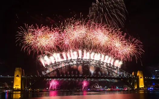 Waterfront Wonder! Opera house! - Image 1