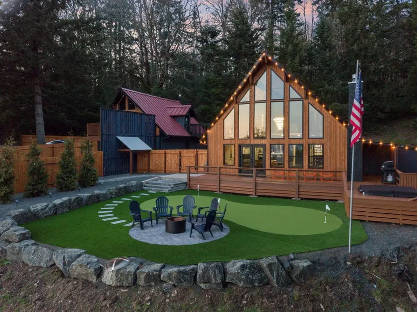 Luxury A-Frame CABIN with River-View - Image 1