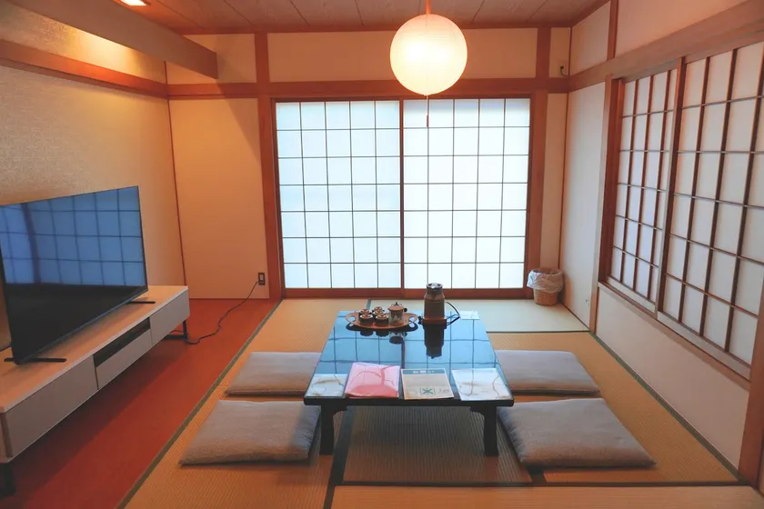 For large groups and multiple families.Private lodging [villa Kuka] in a traditional Japanese inn district - Image 1