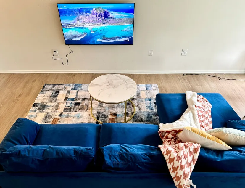 Nice 1 bd apt near path station - Image 1