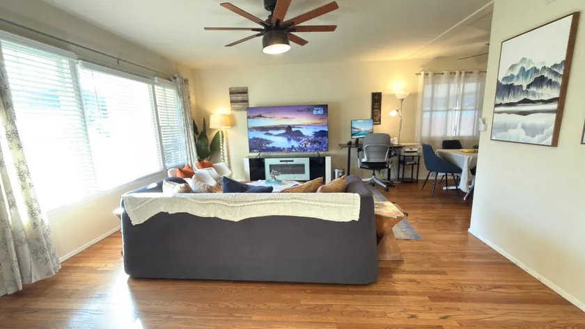 Upgraded 2BR/1BA Pasadena Retreat, Quiet & Private - Image 1