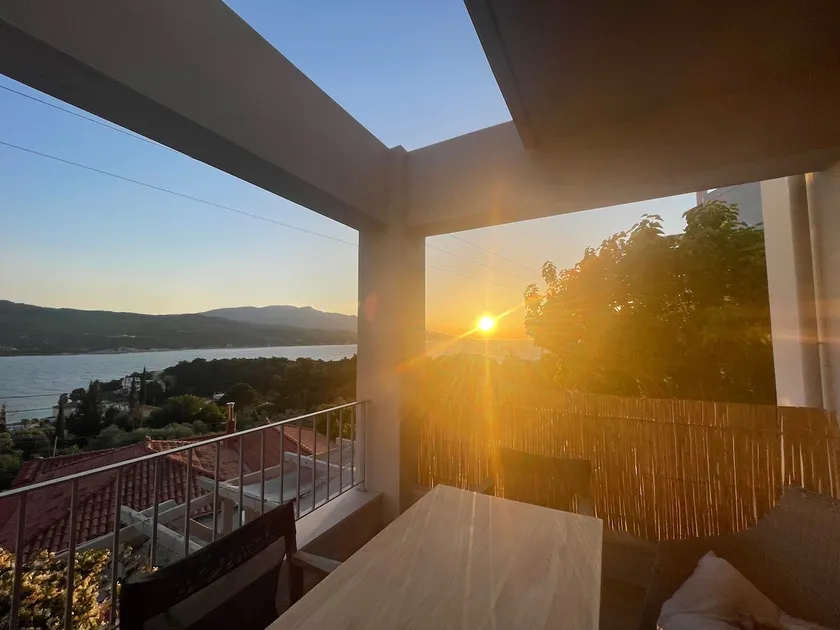 Sea View Serenity 3BR Home near Beach & Town - Image 1