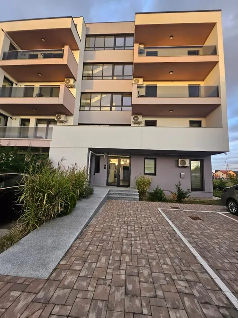 Myhouse 1 - Image 1