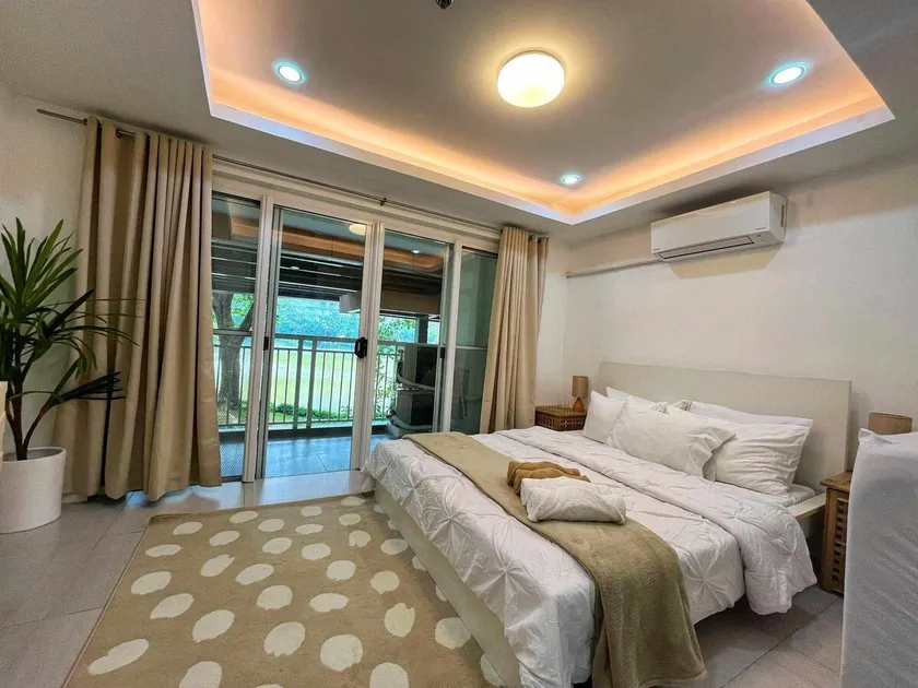 Minimalist 2BR Pico De Loro Near Beach and Pool - Image 1